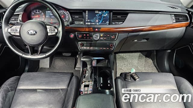 Kia All New K7 3.0 LPI Prestige (арендный автомобиль), 2017 7