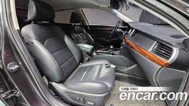 Kia All New K7 3.0 LPI Prestige (арендный автомобиль), 2017 10