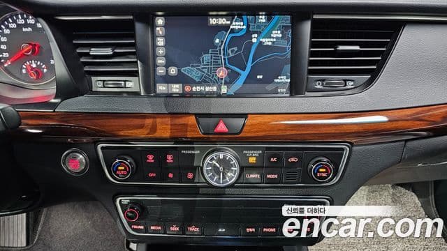 Kia All New K7 3.0 LPI Prestige (арендный автомобиль), 2017 15