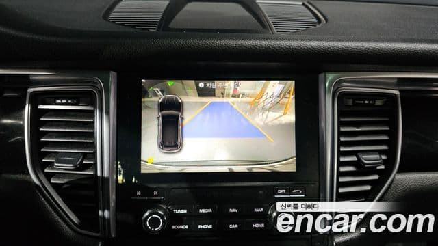 Porsche Macan 95B, 2017 13