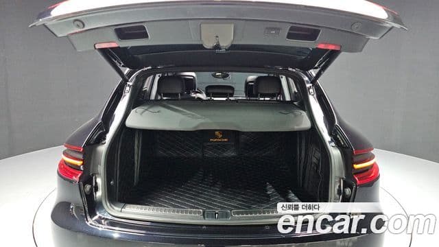 Porsche Macan 95B, 2017 20