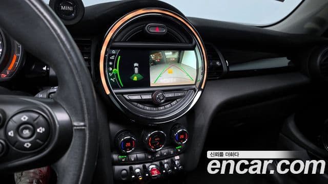 Mini Cooper 3세대, 2019 15