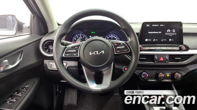 Kia The / новый New K3 2세대 Trendy, 2024 13