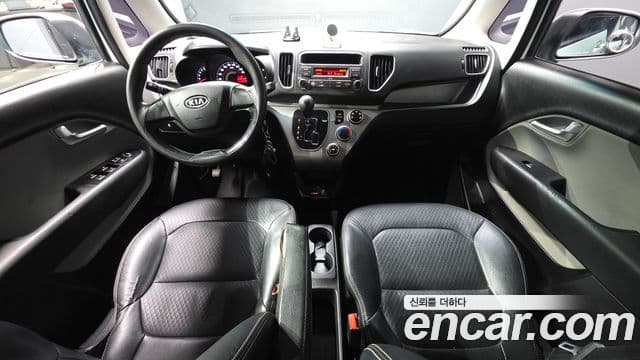 Kia Ray Deluxe, 2012 7