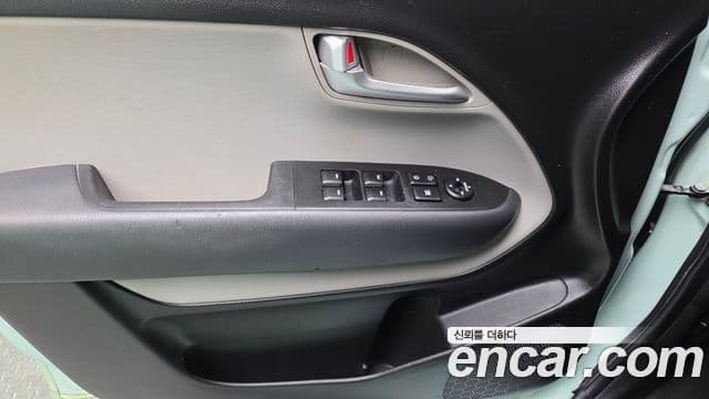 Kia Ray Deluxe, 2012 18