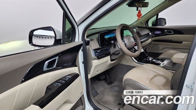 Kia Carnival 4세대 Signature, 2022 10