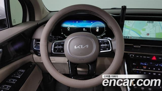 Kia Carnival 4세대 Signature, 2022 13