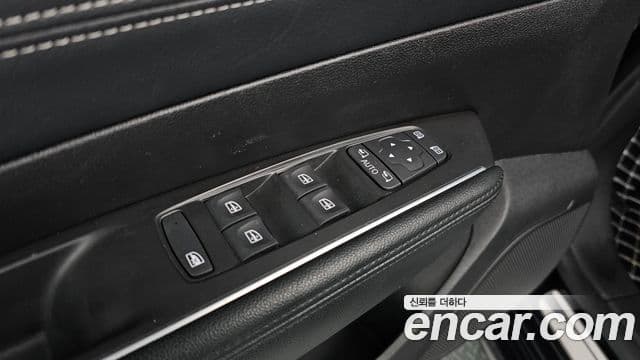 Renault Korea(Samsung) SM6 2.0 LPe LE (для людей с инвалидностью), 2016 17