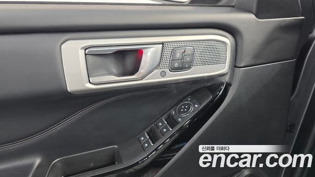 Ford Explorer 6세대 3.0 Platinum 4WD, 2021 17