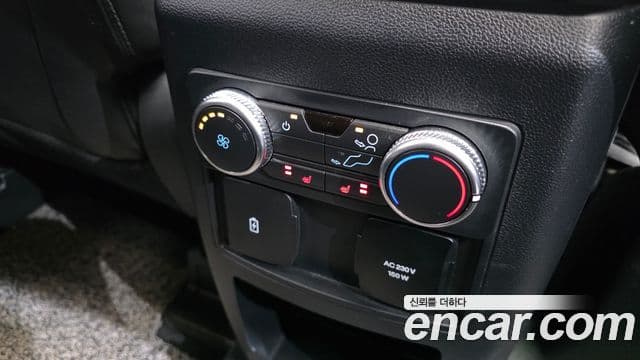 Ford Explorer 6세대 3.0 Platinum 4WD, 2021 18