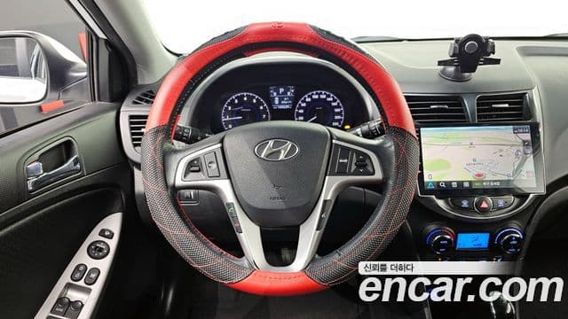 Hyundai Accent(новый кузов / новое поколение) 1.6 GDI top, 2012 13