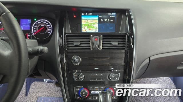 Renault Korea(Samsung) SM7 Nova LPLI 2.0 LPe для людей с инвалидностью, 2019 14