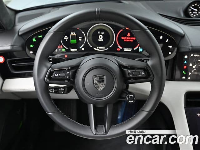 Porsche 타이칸 турбо, 2025 13