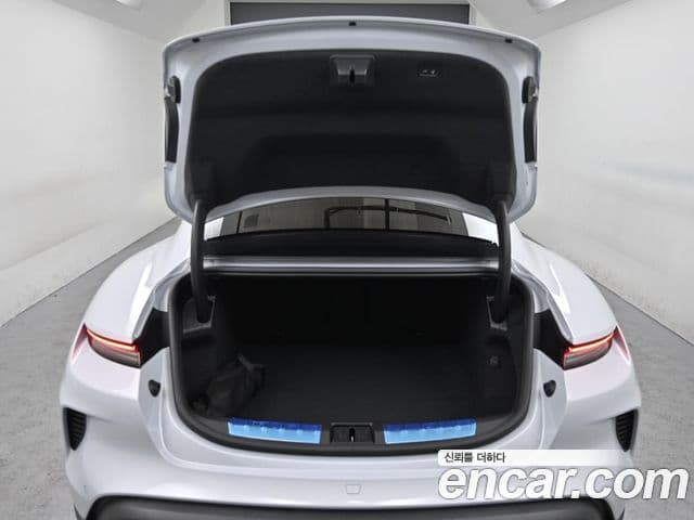 Porsche 타이칸 турбо, 2025 20