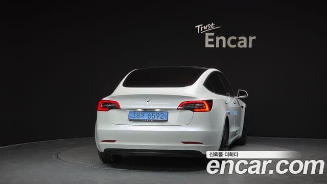 Tesla модель 3 Standard Range Plus, 2020 4