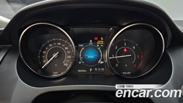 Jaguar E-PACE D180 S, 2019 8