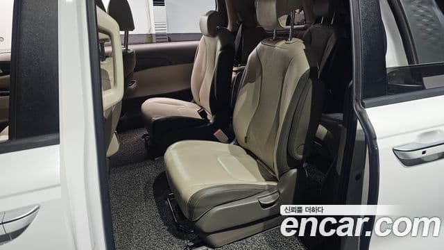 Kia Carnival 4세대 Prestige, 2021 12