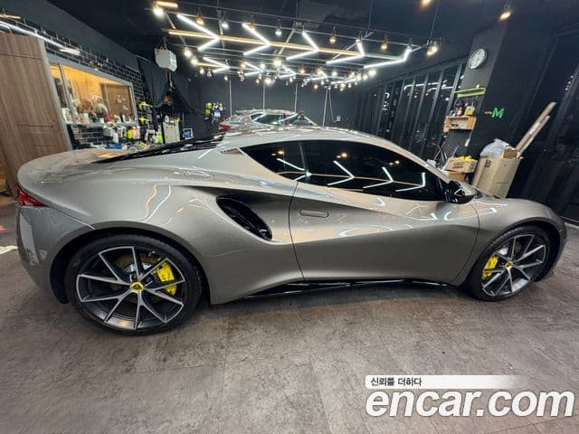 Lotus 에미라, 2024 8