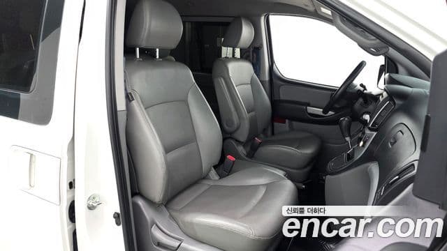 Hyundai The / новый New Grand Starex Modern, 2019 10