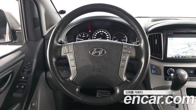 Hyundai The / новый New Grand Starex Modern, 2019 13