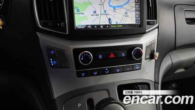 Hyundai The / новый New Grand Starex Modern, 2019 18