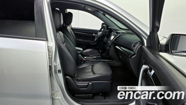 Kia New Sorento R TLX, 2013 10