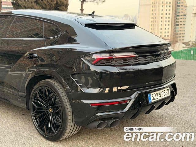 Lamborghini Urus 4.0 V8 SE, 2026 4