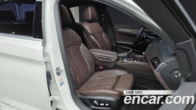 BMW 5시리즈 (G30) 530i M Sport Plus, 2018 10