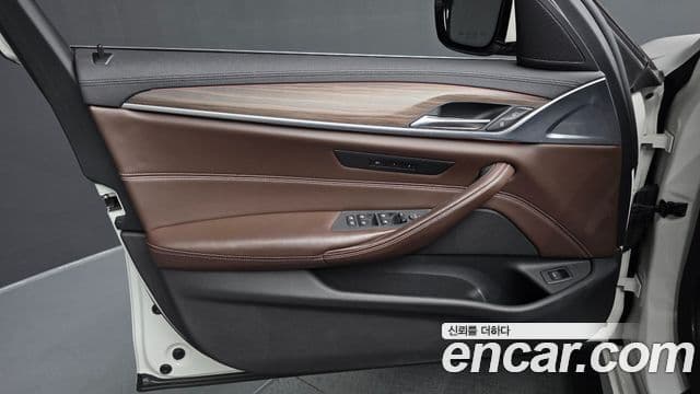 BMW 5시리즈 (G30) 530i M Sport Plus, 2018 18