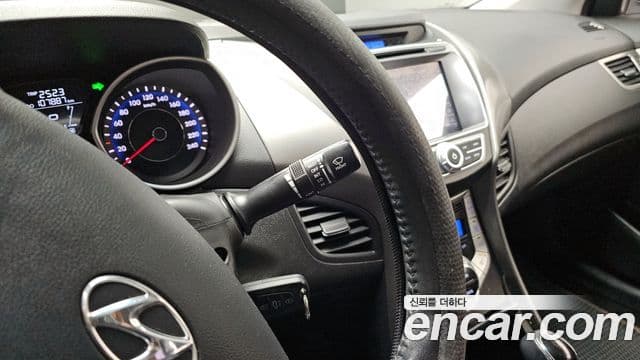 Hyundai Avante MD Luxury, 2012 18