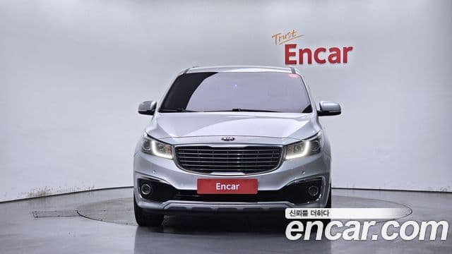 Kia All New Carnival Noblesse, 2017 3