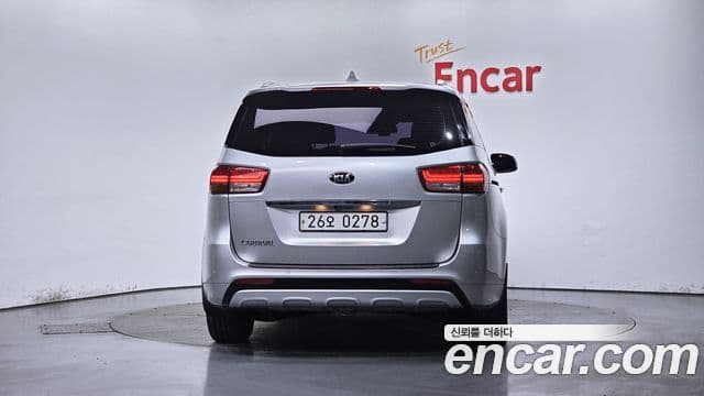 Kia All New Carnival Noblesse, 2017 4