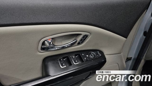 Kia All New Carnival Noblesse, 2017 16