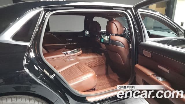 Genesis G90 (RS4) бензин 3.5 турбо e-S/C AWD LWB, 2022 12