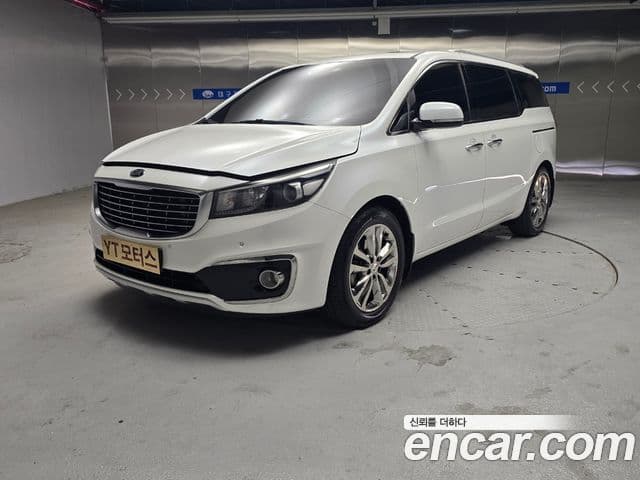 Kia All New Carnival Noblesse, 2016 1