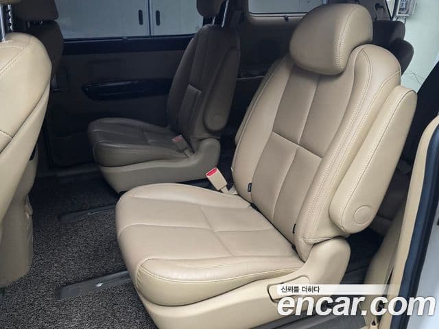 Kia All New Carnival Noblesse, 2016 12