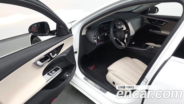 Mercedes-Benz E-класс W214 Avantgarde, 2025 12