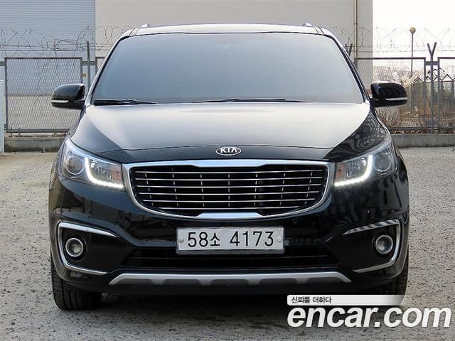 Kia All New Carnival Prestige, 2018 3
