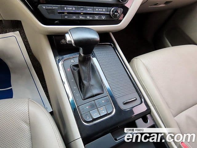 Kia All New Carnival Prestige, 2018 11