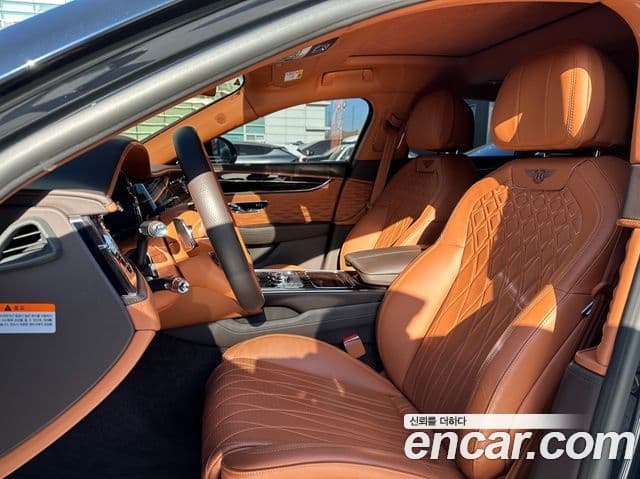 Bentley Flying Spur 3세대, 2021 11