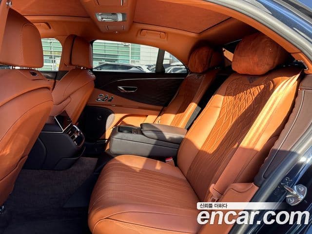 Bentley Flying Spur 3세대, 2021 12