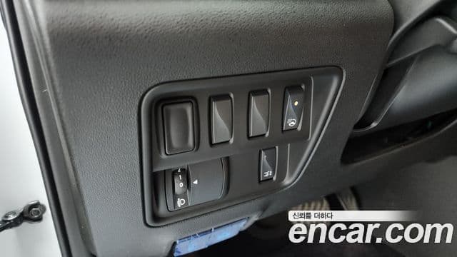 Renault Korea(Samsung) The / новый New QM6 2.0 LPe RE 2WD, 2025 18