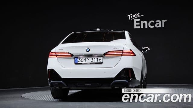 BMW 5시리즈 (G60) 530i xDrive M Sport, 2024 4