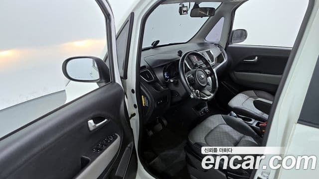 Kia The / новый New Ray Prestige, 2021 10