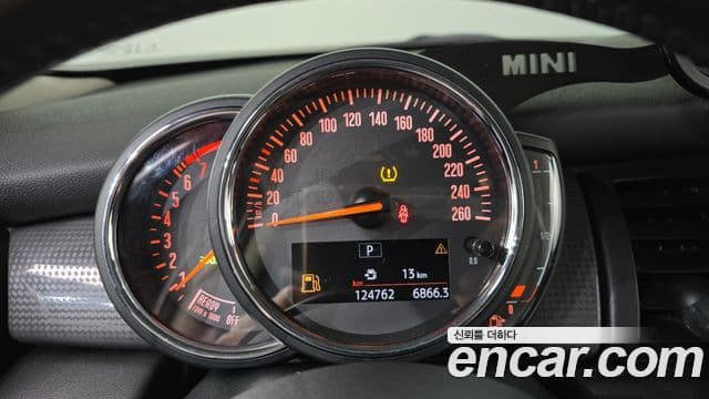 Mini Cooper 3세대, 2020 8