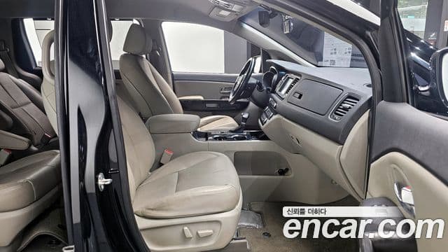 Kia The / новый New Carnival Special, 2020 10