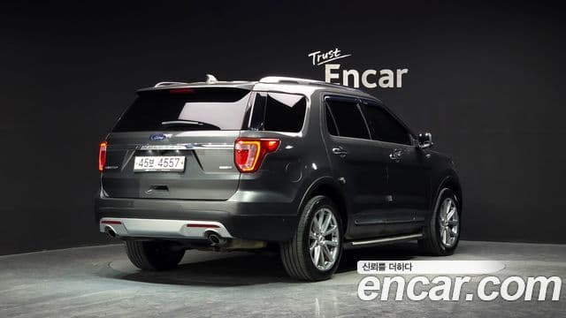 Ford Explorer 5세대, 2017 2