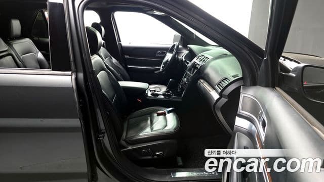 Ford Explorer 5세대, 2017 11