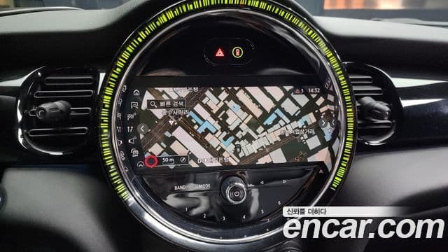 Mini Cooper кабриолет 3세대, 2022 15