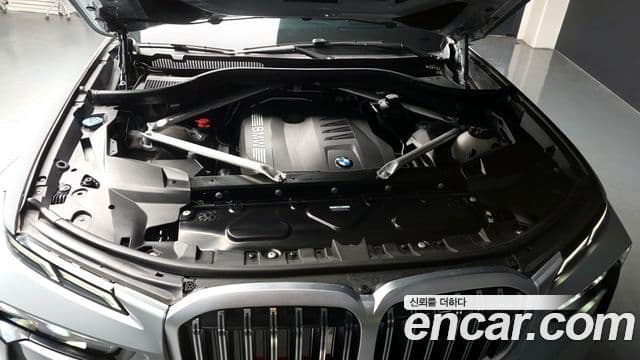 BMW X7 (G07) xDrive 40i M Sport 6인승, 2024 6